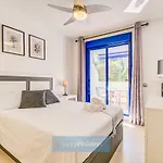 Hh Costa Appartement *